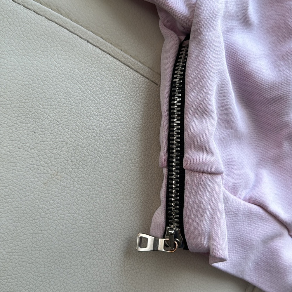 Balmain - Picture 11 of 11